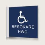 Flaggskylt Besökare HWC Mörkblå 150 x 150 mm