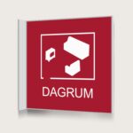 Flaggskylt Dagrum Röd 150 x 150 mm