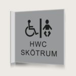 Flaggskylt HWC / Skötrum Silver 150 x 150 mm