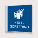 Flaggskylt Källsortering Blå 150 x 150 mm