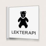 Flaggskylt Lekterapi Vit 150 x 150 mm