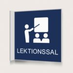 Flaggskylt Lektionssal Mörkblå 150 x 150 mm