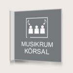 Flaggskylt Muskrum / Körsal Grå 150 x 150 mm