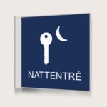 Flaggskylt Nattentré Mörkblå 150 x 150 mm