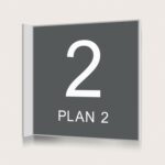Flaggskylt Plan 2 Charcoal 150 x 150 mm