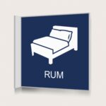 Flaggskylt Rum Mörkblå 150 x 150 mm