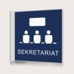 Flaggskylt Sekretariat Mörkblå 150 x 150 mm