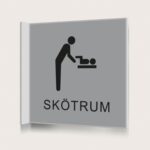 Flaggskylt Skötrum Silver 150 x 150 mm