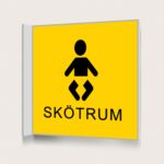 Flaggskylt Skötrum 2 Gul 150 x 150 mm