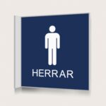 Flaggskylt Toalett Herrar Mörkblå 150 x 150 mm