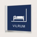 Flaggskylt Vilrum Mörkblå 150 x 150 mm