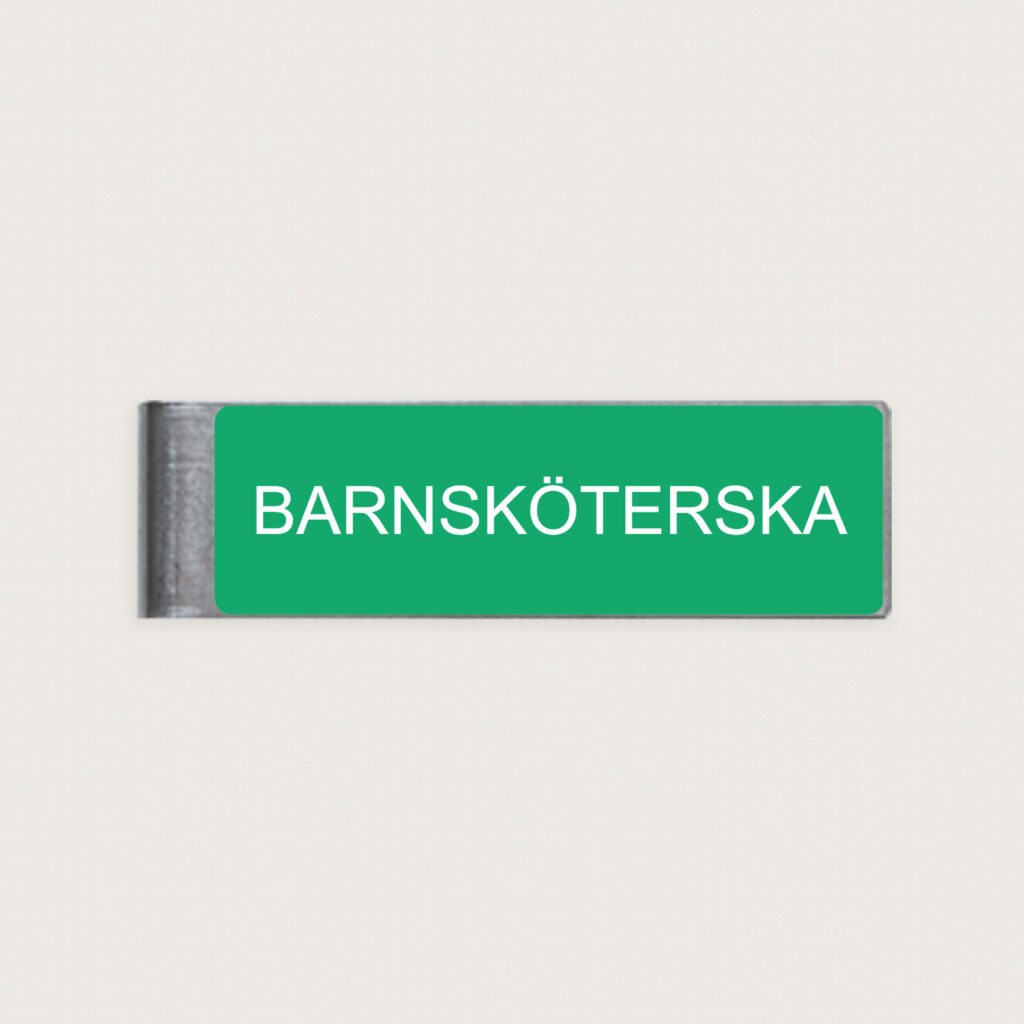Namnskylt Barnsköterska med militärklämma