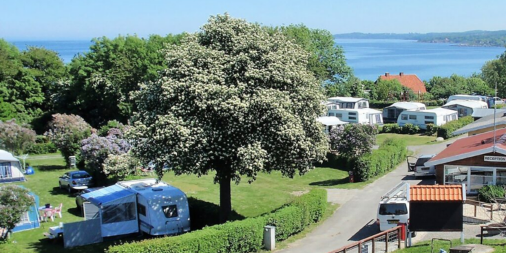 Skapa en välkomnande camping med rätt skyltar.